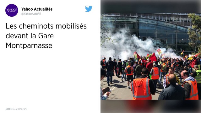 Opération coup de poing de cheminots à la gare Montparnasse.