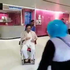 Exclusive Footage Of Naeem Bokhari From London Hospital