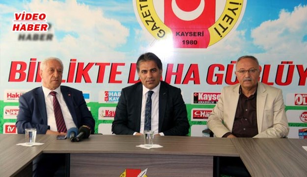 (7 Mayıs 2018) AK PARTİ MİLLETVEKİLİ ADAY ADAYI BARBAROS GAZETECİLER CEMİYETİ’Nİ ZİYARET ETTİ