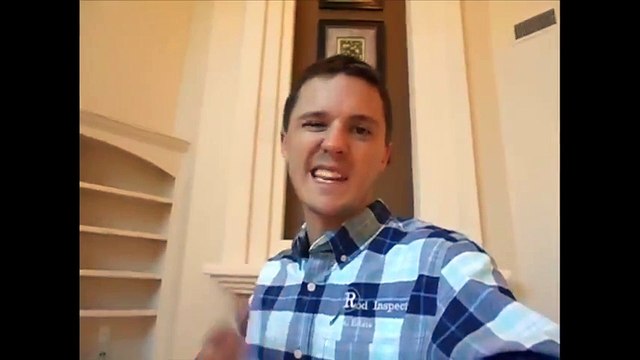 San Antonio Home Inspector Inspects Window Leaks