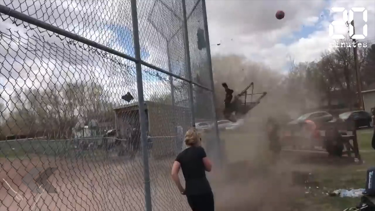 Une violente tempête les surprend en plein pique-nique - Le Rewind du Lundi 07 Mai 2018