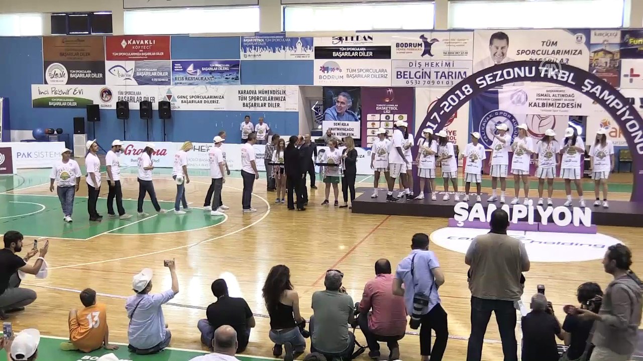 Kırçiçeği Bodrum Basketbol kupasını aldı - MUĞLA