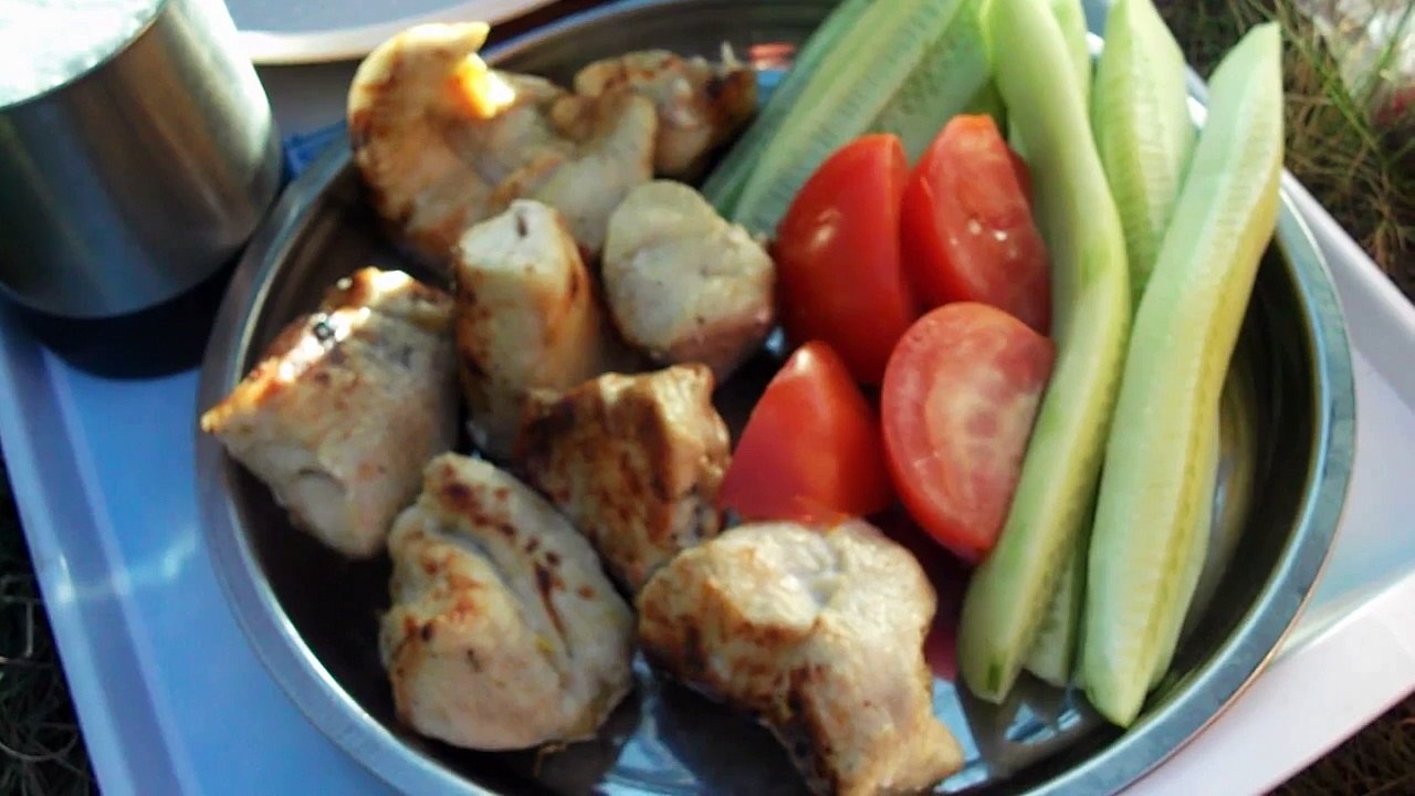 Ukraine. Le printemps à Kharkov-2018. Primavera. Árboles de flor