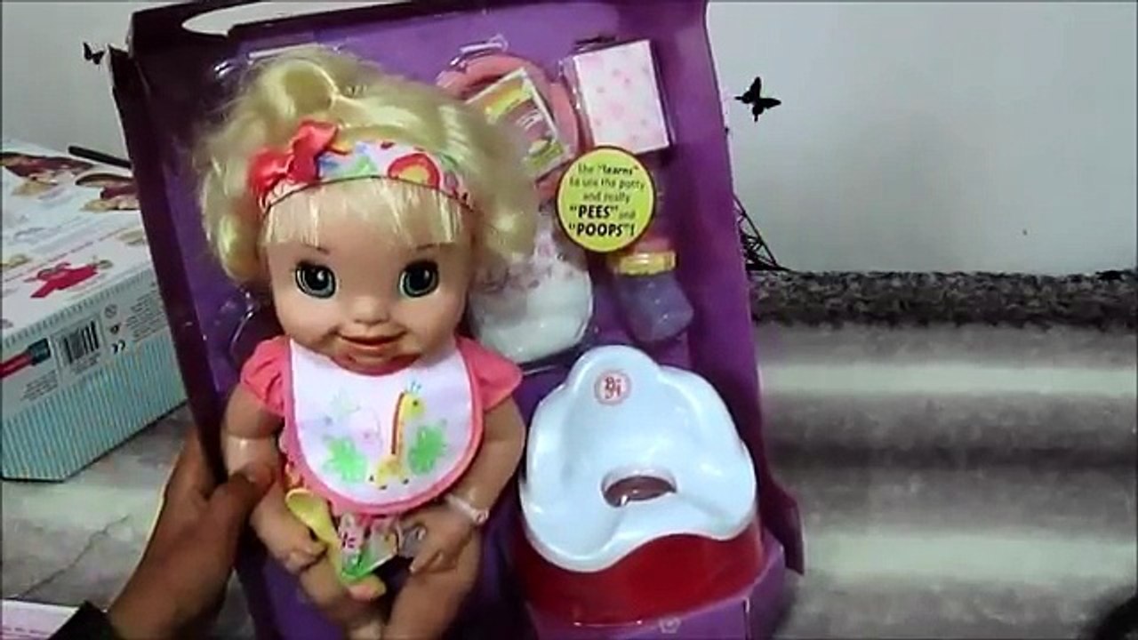 Abertura da Nova Vitória Baby Alive hora do troninho!