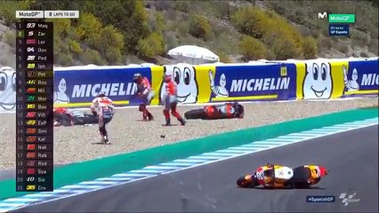 A violenta queda que deixou Dovizioso e Lorenzo desorientados - Vídeos - Jornal Record