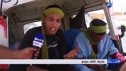 الشاب حوحو خليها تصدي .. طاكسي بحصان يجر نصف سيارة -R4-  تجوب شوارع الوادي