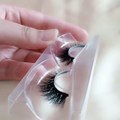 Custom Packaging Private label own brand eyelashes box is accepted.