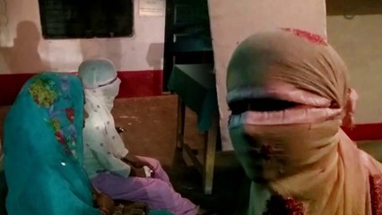 मामा-भांजे ने किया युवती से गैंगरेप, मोबाइल से ली तस्वीरें