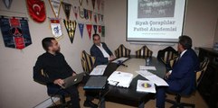 Fenerbahçe 'Siyah Çoraplar Futbol Akademisi'ni Resmen Duyurdu!