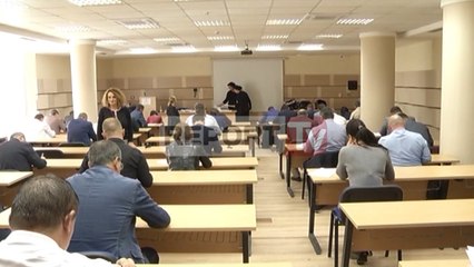 Report TV - Spitalet/Konkursi për 16 drejtorët Manastirliu: Transparencë e plotë