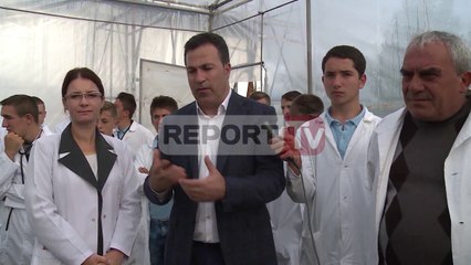 Report TV - Peleshi apel të rinjve: Studioni  ​për bujqësi, tregu ka nevojë