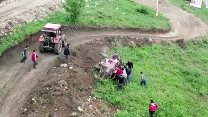 Off Road şenliklerinde kaza anları kameralara yansıdı - DÜZCE