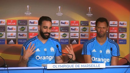 OM : "Payet ? C'est le capitaine, même pour chambrer !" (Lopez)