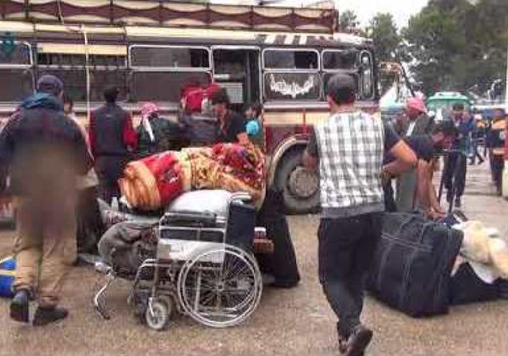 Fifth Convoy of Evacuees Arrives in Northern Syria from South Damascus