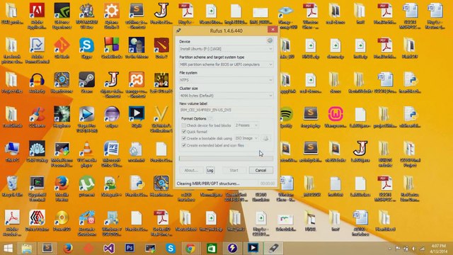 How to Create a Windows 8 (8.1) Bootable USB Flash Drive using Rufus