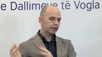 Histori në tapiceri - Top Channel Albania - News - Lajme