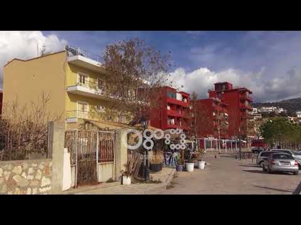 Ora News –  Himara, një ditë pas aksionit