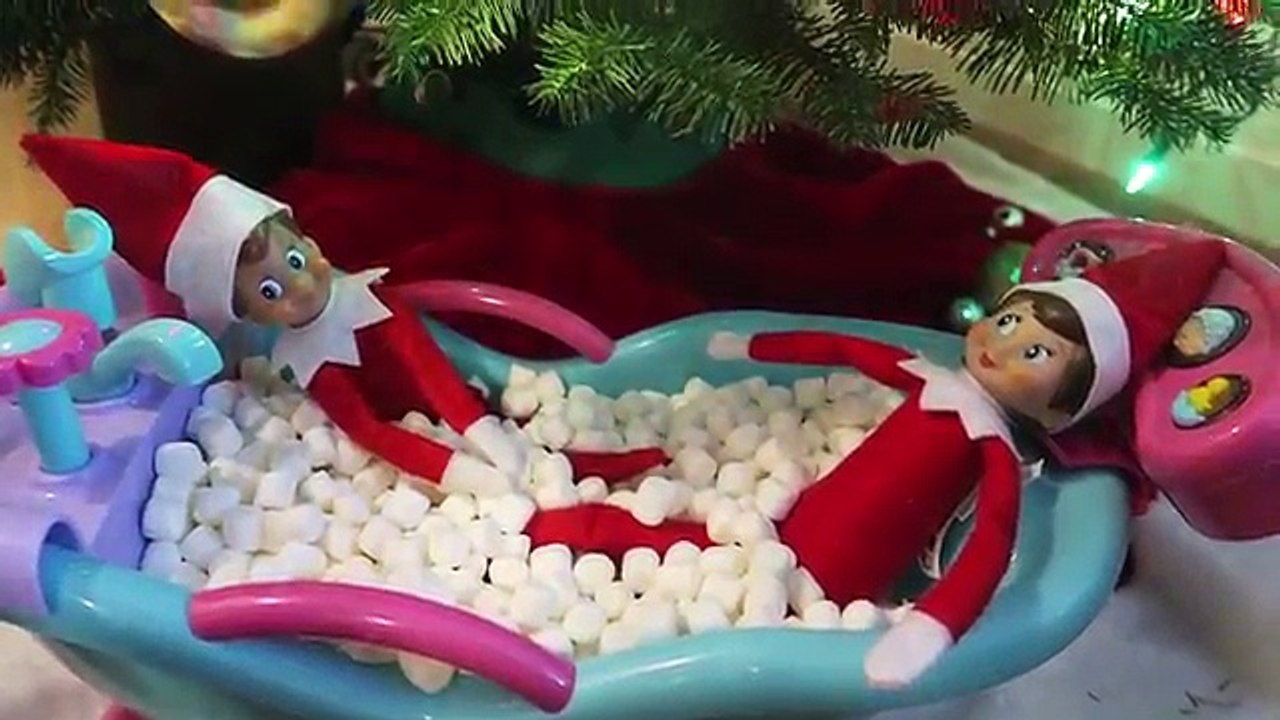 Elf Caught Taking Marshmallow Bubble Bath Day 27