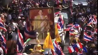泰国反政府示威者指控执政党对国王不忠