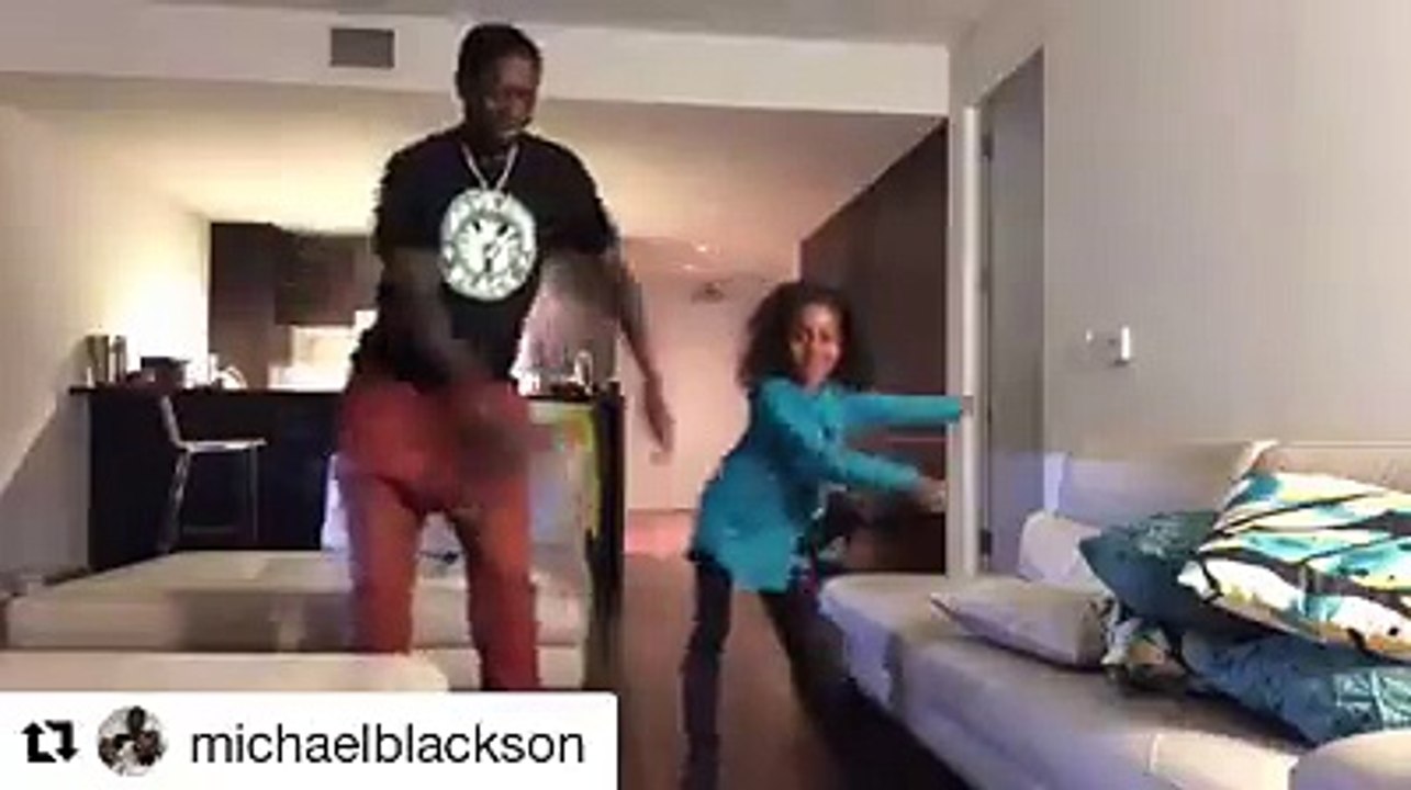 While doing this stupid ass flossing dance I broke a butt cheek, tore an acl, fractured my hips, twisted my intestines and farted twice. This sheet is not for h