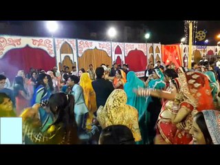 देशी है भाई। Indian wedding and women dance ! हरियाणवी भी राजस्थानी भी