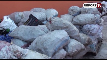 Report TV - Bllokohet nga AKU në Krujë fabrika e pijeve të skaduara