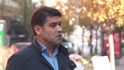 Покачувањето на платите во јавниот сектор меч со две острици