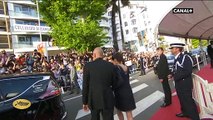 Festival de Cannes : Regardez l'arrivée en voiture hier soir de Penélope Cruz et Javier Bardem
