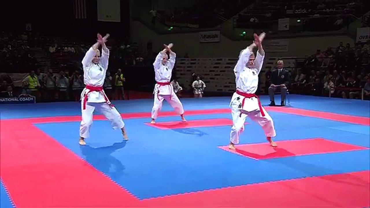 Final Female Team Kata GERMANY. new World Karate Championships