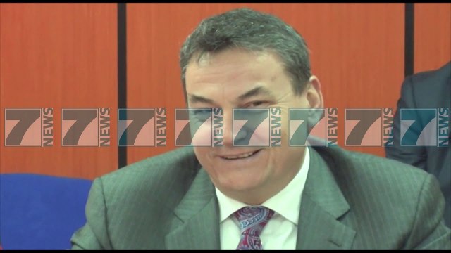 HAKI ÇAKO ME HOMOLOGUN TURK DISKUTOJNE LUFTEN KUNDER TERRORIZMIT - News, Lajme - Kanali 11