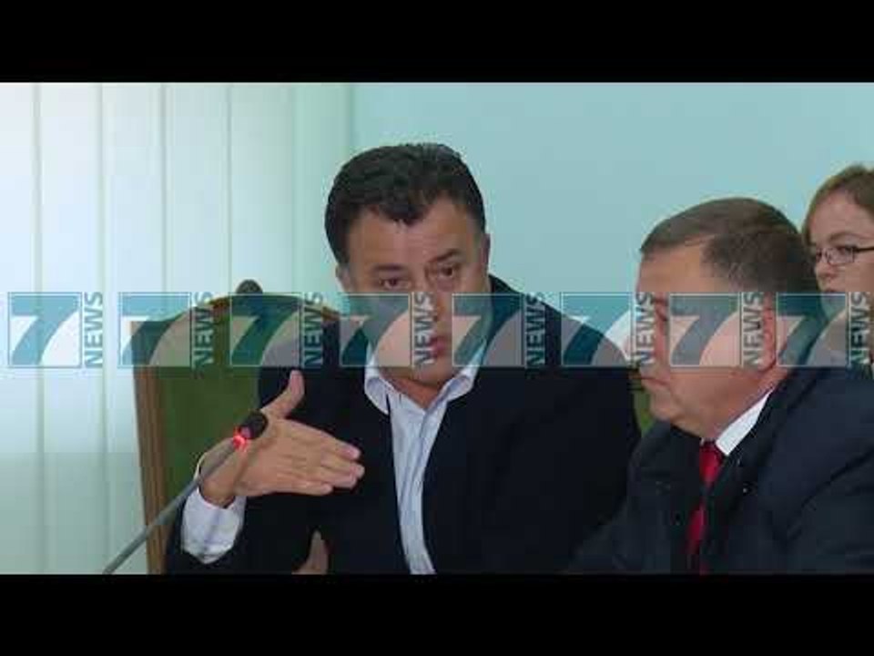 AKUZA E FYERJA TEK “SIGURIA”, NDREU PERPLASET ME SALIANJIN  - News, Lajme - Kanali 9