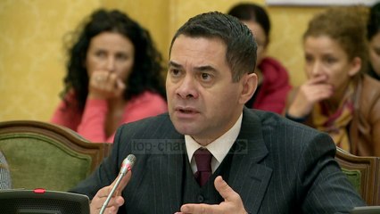 Pensionet, fermerët nuk sigurohen  - Top Channel Albania - News - Lajme