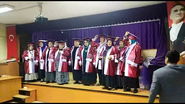 Ninelerden kep atma töreni…