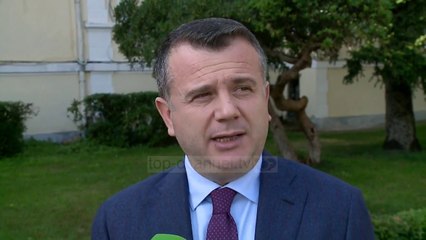 Descargar video: Reagimet për Tahirin dhe Sotan, flasin deputetët  - Top Channel Albania - News - Lajme