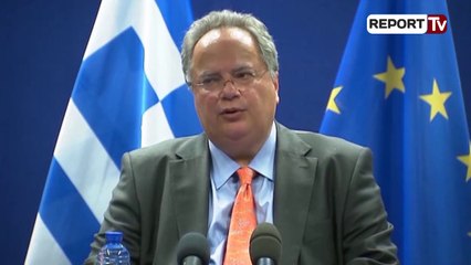 Tải video: Report TV - Kretë, s’ka ende marrëveshje, Kotzias e Bushati ia marrin valles