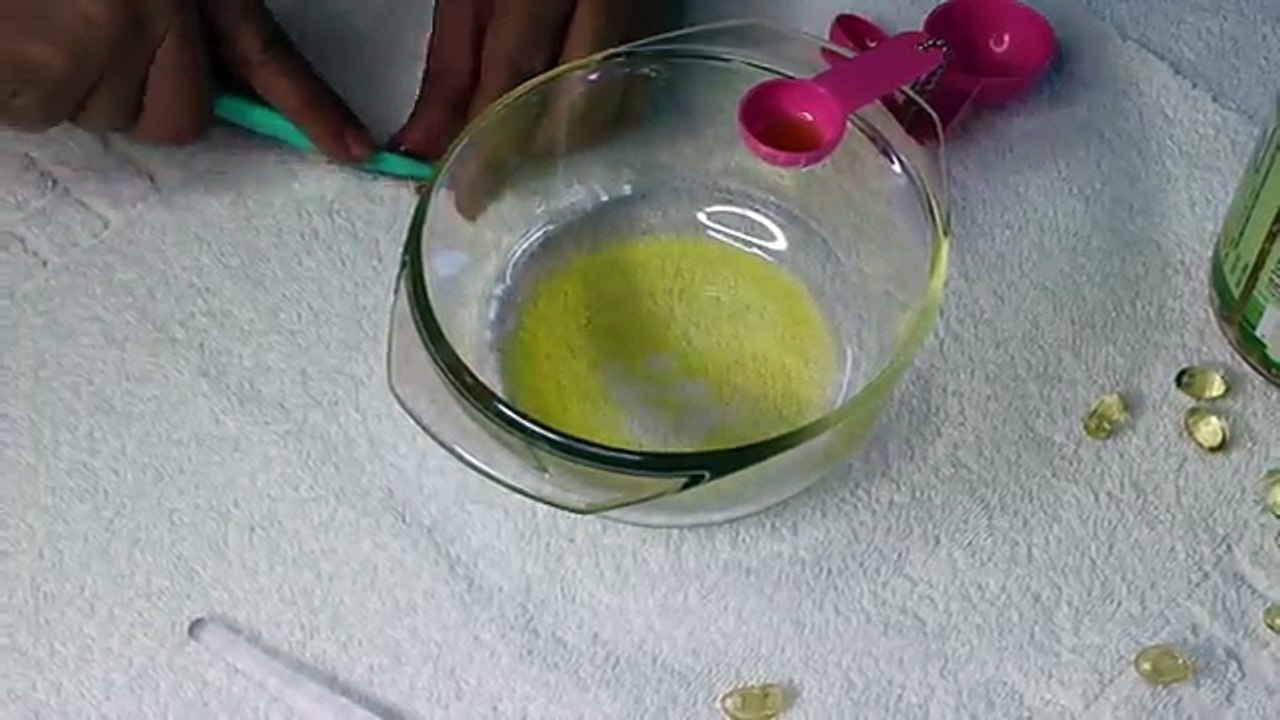 TRATAMIENTO CASERO PARA EL CABELLO SECO Y MALTRATADO- CABELLO SIN FRIZZ Y SIN PUNTAS ABIERTAS.