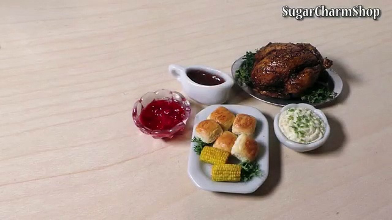 Thanksgiving Dinner #2; Corn, Rolls, Mashed Potatoes etc. Polymer Clay Tutorial