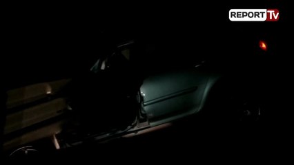 Report TV - Makina del nga rruga në Kalimash, plagosen 2 persona