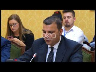 Ora News - Sejko-qeverisë: Kujdes me Programet e Partneritetit Publik Privat