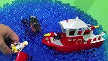 Fireman Sam rescues drowning and are suffering a shipwreck Barbie, Пожарный Сэм спасает Барби