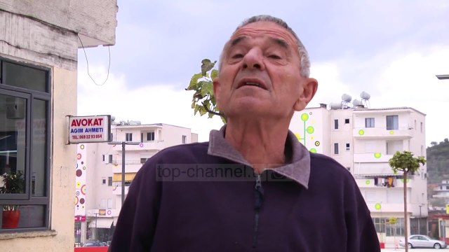 Në radhë te çezma, qyteti i Delvinës pa ujë - Top Channel Albania - News - Lajme