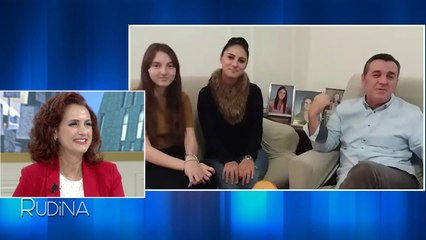 Rudina/ Bashkeshorti dhe vajzat surprizojne Merita Halilin (17.11.17)