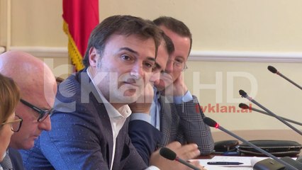 Kerkesa per shkarkimin e Zgurit shqyrtohet javen e ardhshme