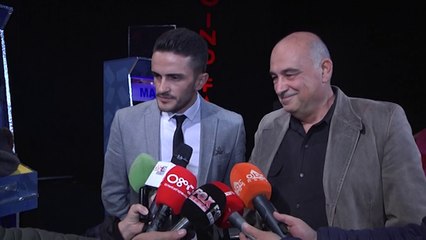 KOMEDIA “NE DORE TE FATIT”, VARESIA NGA BIXHOZI DHE LAKMIA “NGJITEN” NE SKENE LAJM