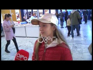 Ora News - Panairi në ditën e fundit, studiuesit: Në stenda duam lexues jo vizitorë