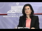 Report TV - Gjonaj zbulon denoncimet e qytetarëve,pezullon 3 zyrtarë
