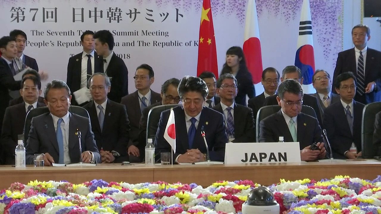 Japón, China y Corea del Sur buscan consenso por Corea del Norte