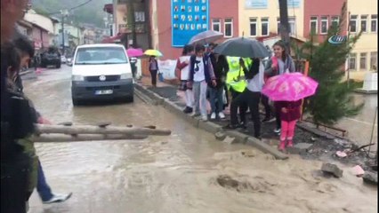 Beytüşşebap sular altında kaldı