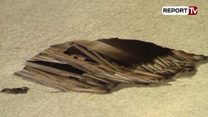 Report TV - Bie suvaja në shkollën “Vesel Brama në Kurca", Ndërpritet mësimi