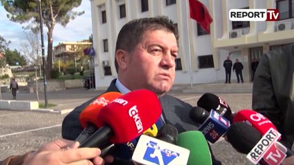 Report TV - Bashkia Lezhë në situatë të vështirë, punonjësit 3 muaj pa rroga